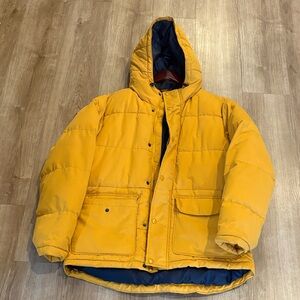 Preowned Old Navy puffy jacket- Size M